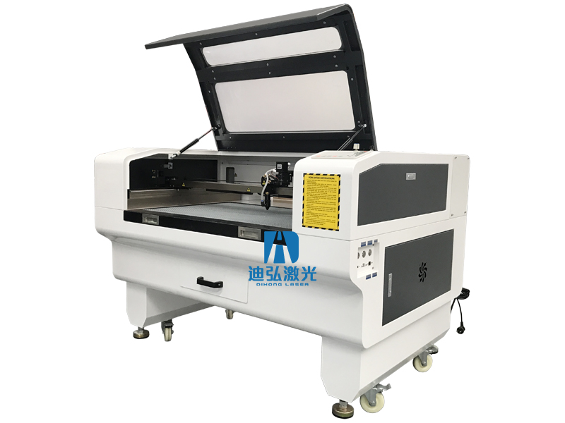迪弘激光 小型切割機生產廠家
