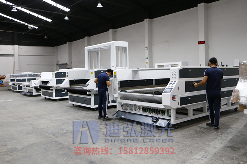 全景攝像定位雙軌異步激光切割機供應 價格 圖片  全景攝像定位雙軌異步激光切割機供應 價格 圖片