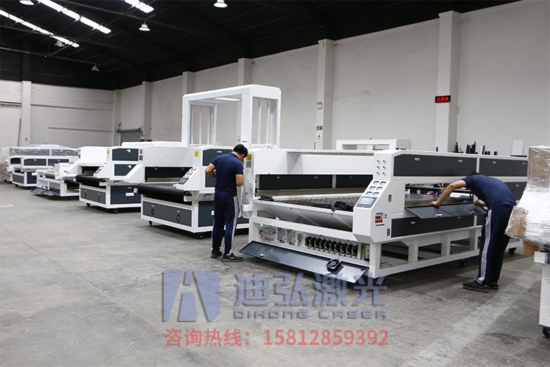 全景攝像定位雙軌異步激光切割機供應 價格 圖片  全景攝像定位雙軌異步激光切割機供應 價格 圖片